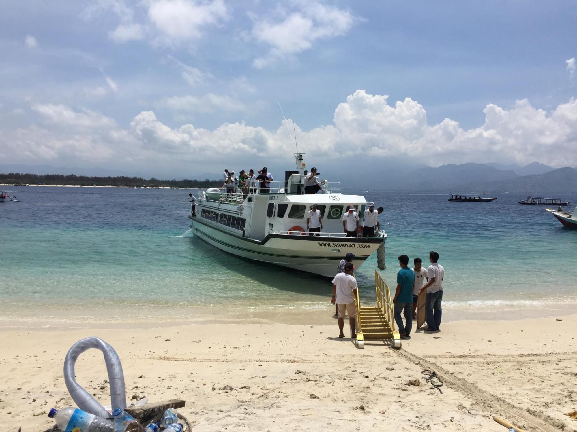 Intan Inn Hostel Gili Trawangan Exterior foto