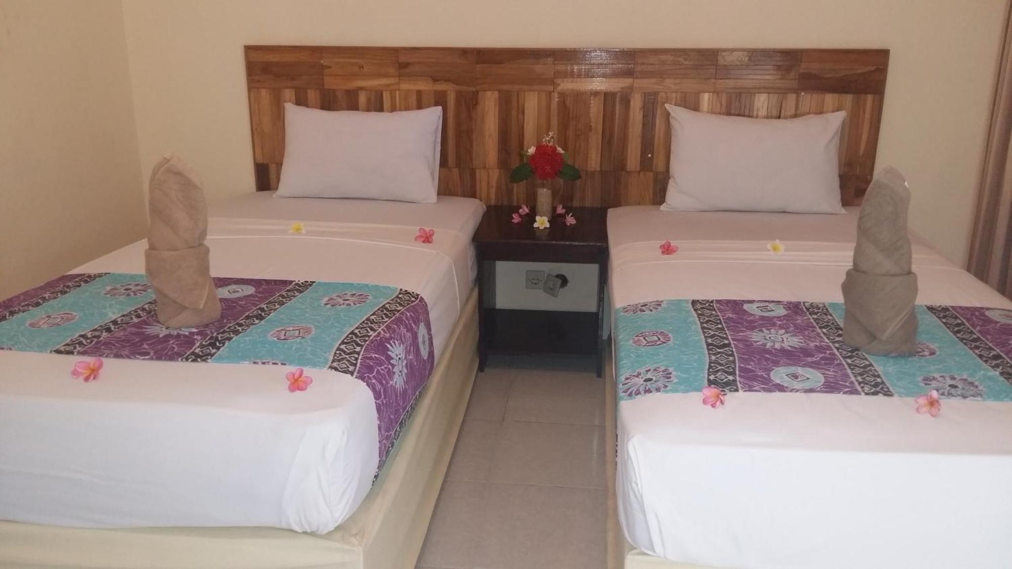 Intan Inn Hostel Gili Trawangan Exterior foto
